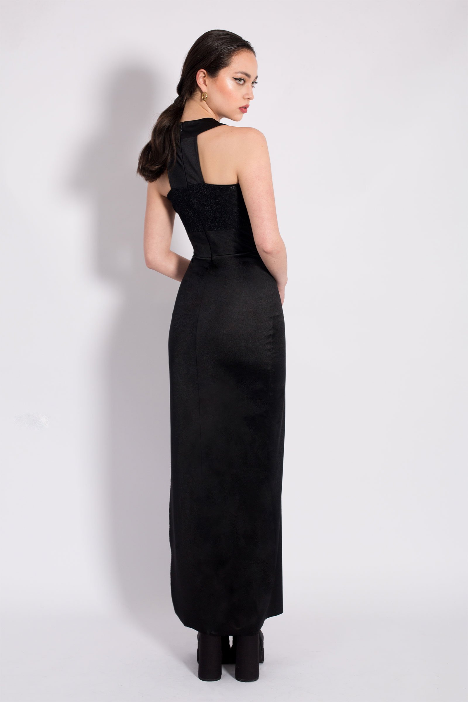 Olivia - Image 2